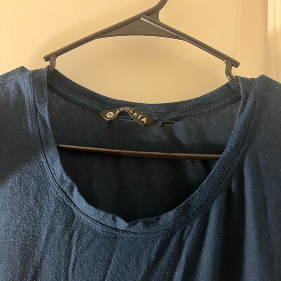 Athleta Adult Men's Short Sleeve T-Shirt Size Small Blue - Picture 5 of 11